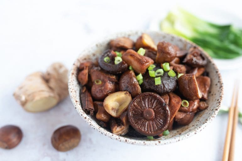 Nut for Life - Braised chicken with chestnuts